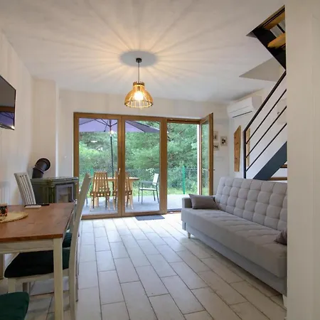 2 Bedroom Beautiful In Feriehus *