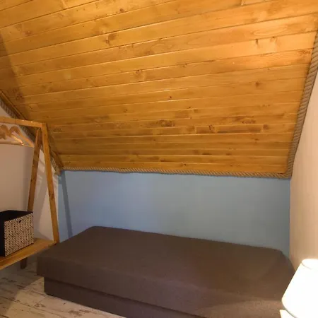 2 Bedroom Beautiful In Feriehus *